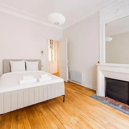 Amazing # 5bedrooms #paris 16 #trocadero Appartamento *